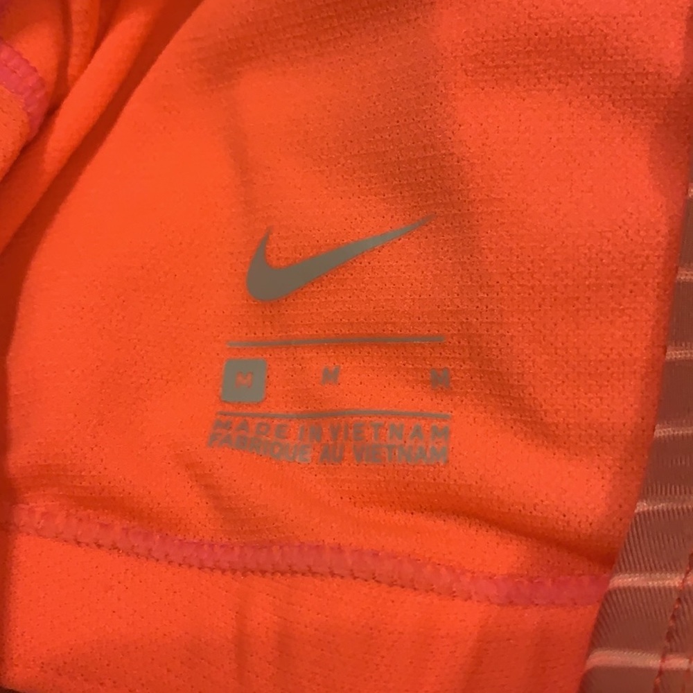 Nike Racerback Athletic Tank Top - Picture 6 of 6